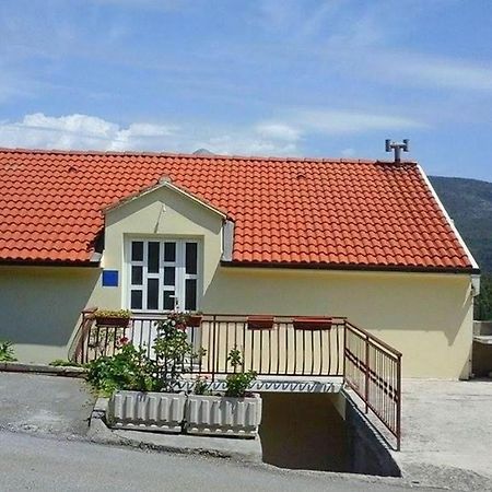 Apartments Mara Молунат Экстерьер фото